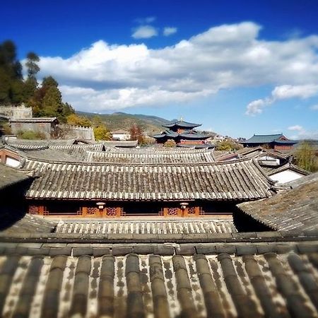Runtong International Youth Hostel Lijiang  Exteriör bild